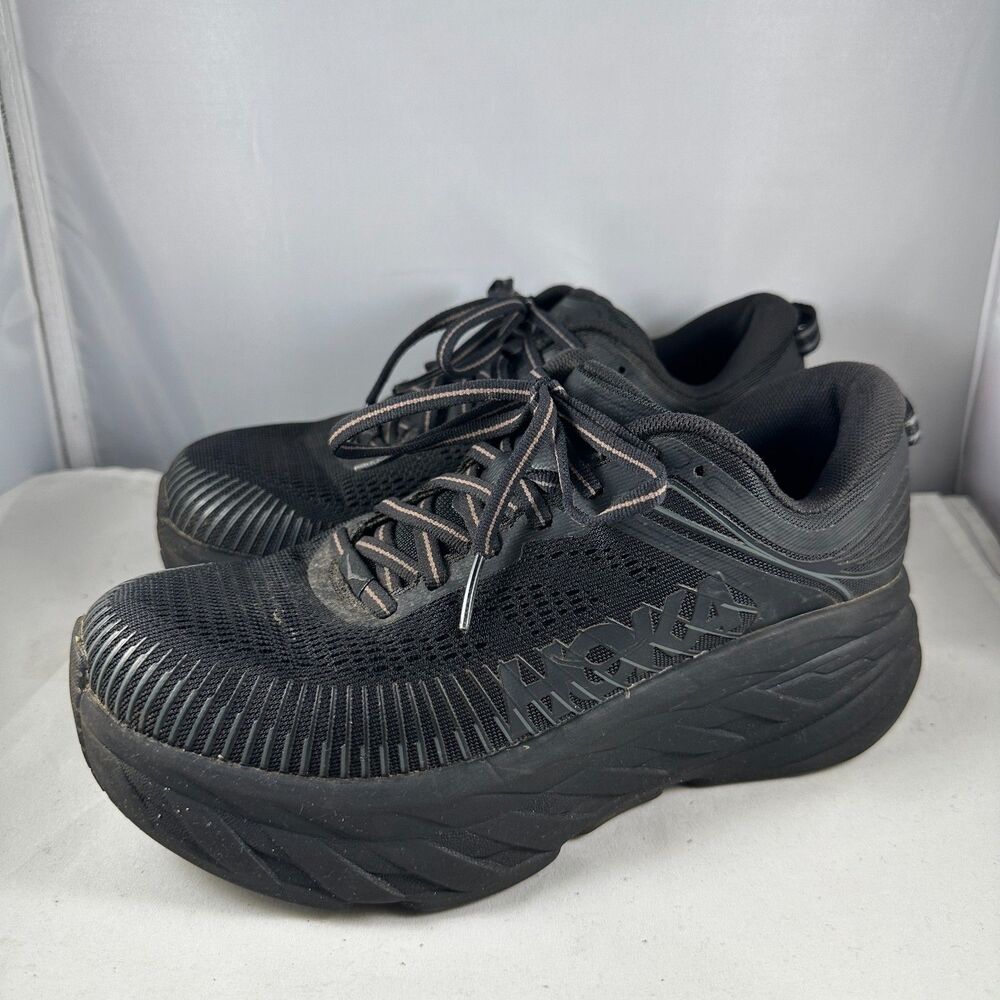 Hoka One One Womens Size 6D Bondi 7 Sneaker Athletic Black Running 1110531-BBLC